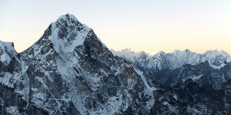 Trekking peak in Nepal, Trekking in Nepal 