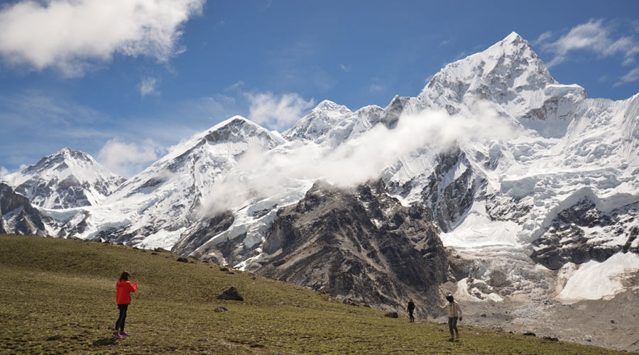 Everest base camp trek with helicopter return