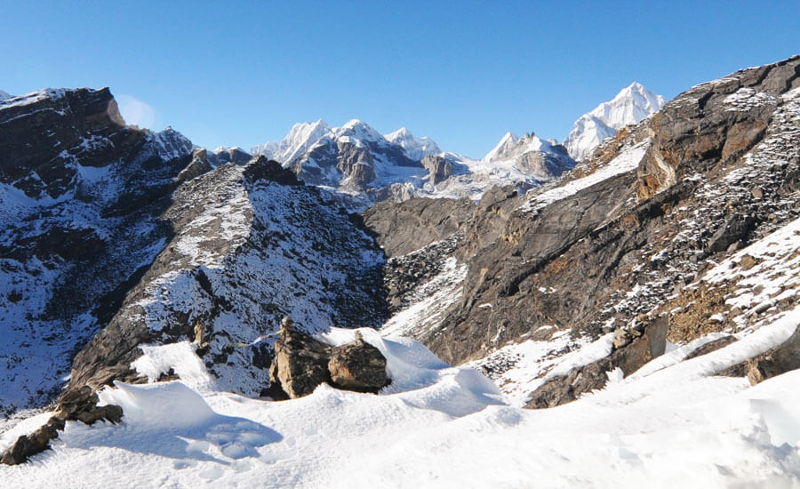 Everest three high pass trek