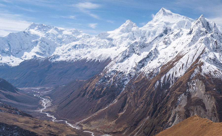 Manaslu circuit trek with tsum valley