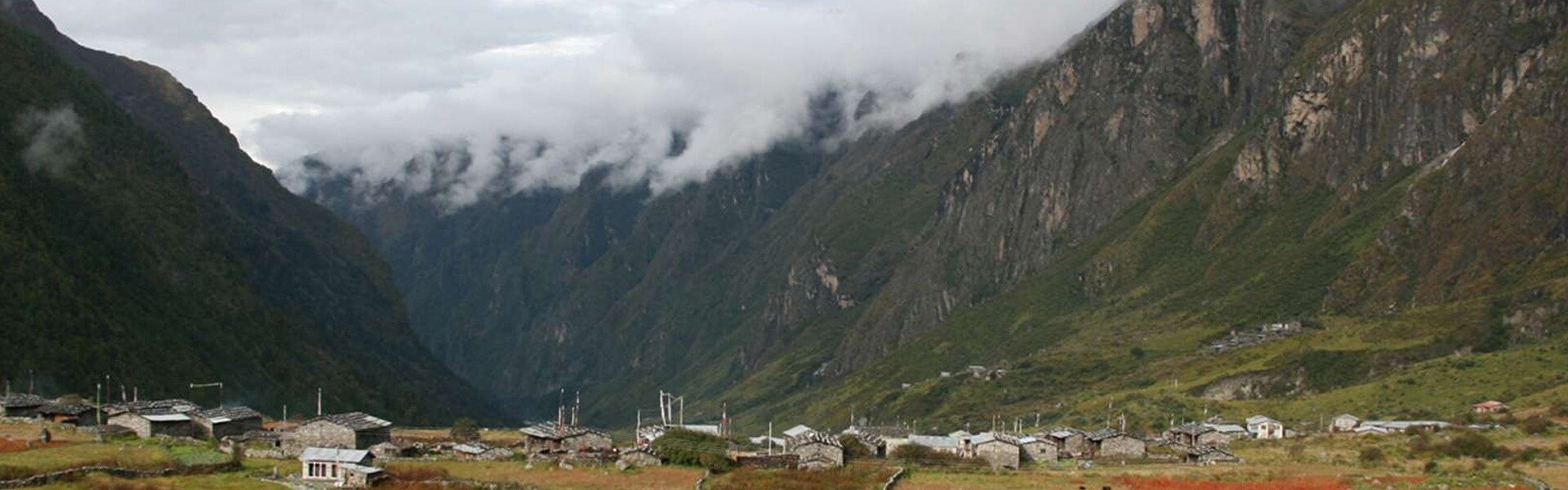 Explore the beautiful and hidden areas of Langtang National Park