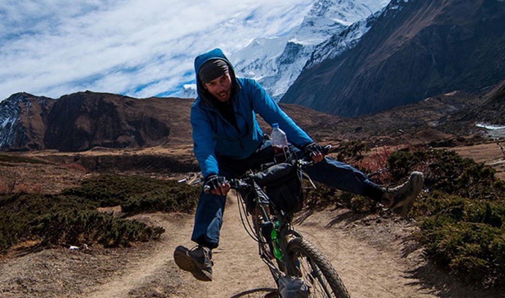 Annapurna Circuit Biking tour