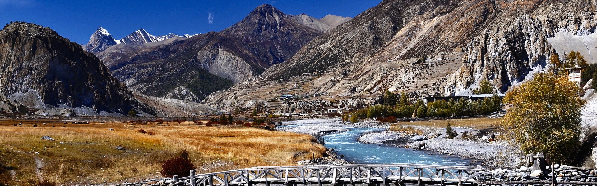 Annapurna Circuit Trek in October and November 