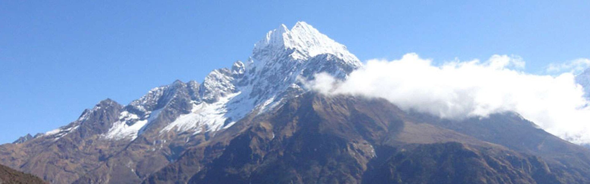 How much does Everest Base Camp Trek cost