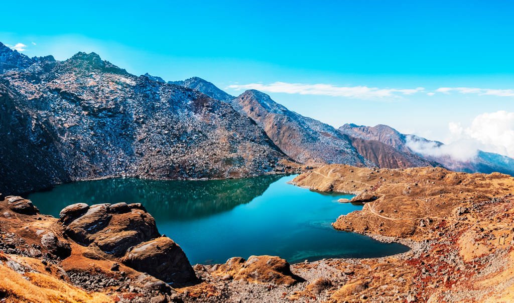 Gosaikunda lake Trek