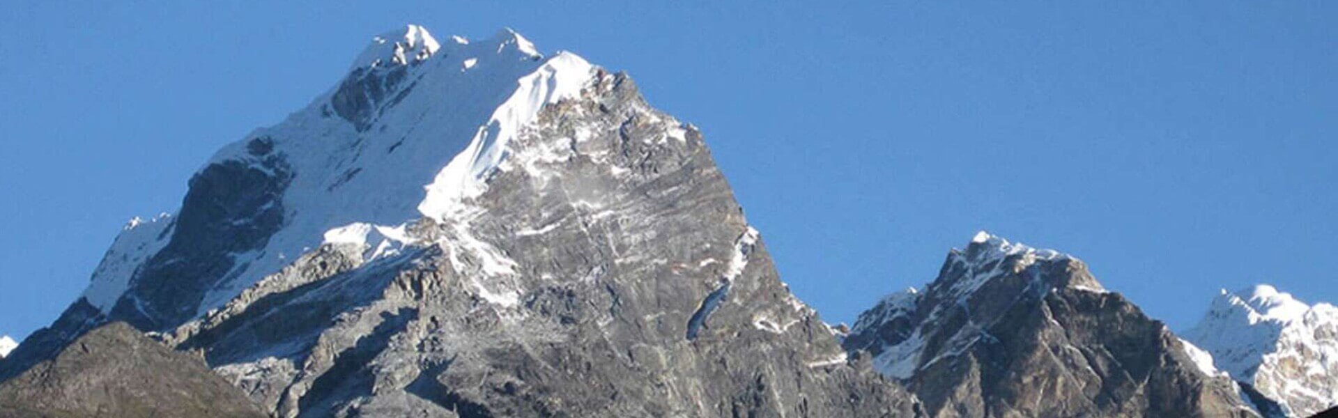 Lobuche Peak climbing in May