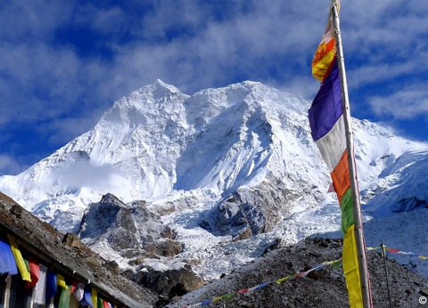 Makalu Base Camp Trek