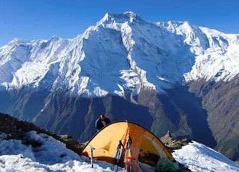 Pisang Peak Climbing